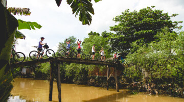 Intrepid Travel vietnam thailand cambodia cycling group