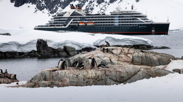 Seabourn PST Petermann Island 2023 12 04 005