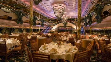 Splendor blackpearldiningroom